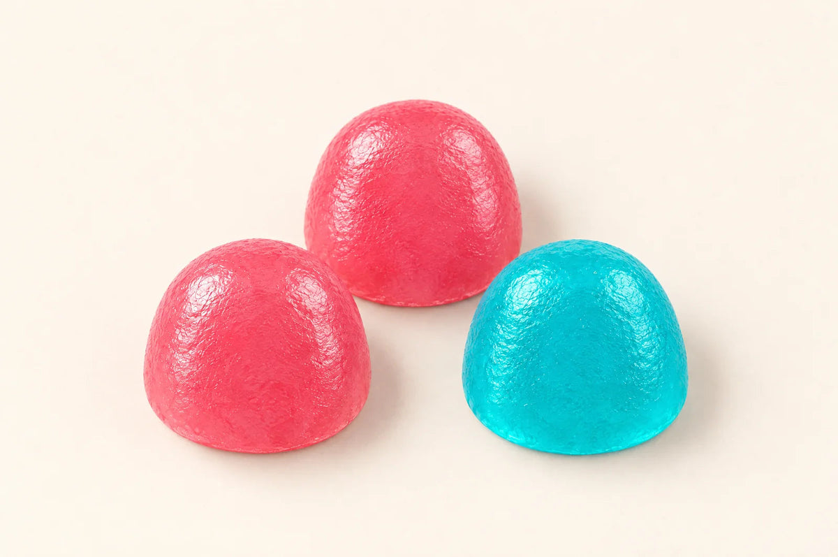 Gomitas de creatina Fills Watermelon y Blueberry, fondo crema