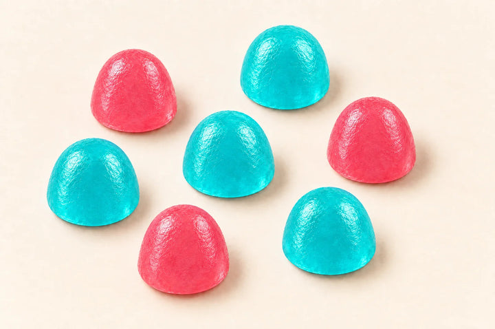 Gomitas de creatina Fills sobre fondo crema